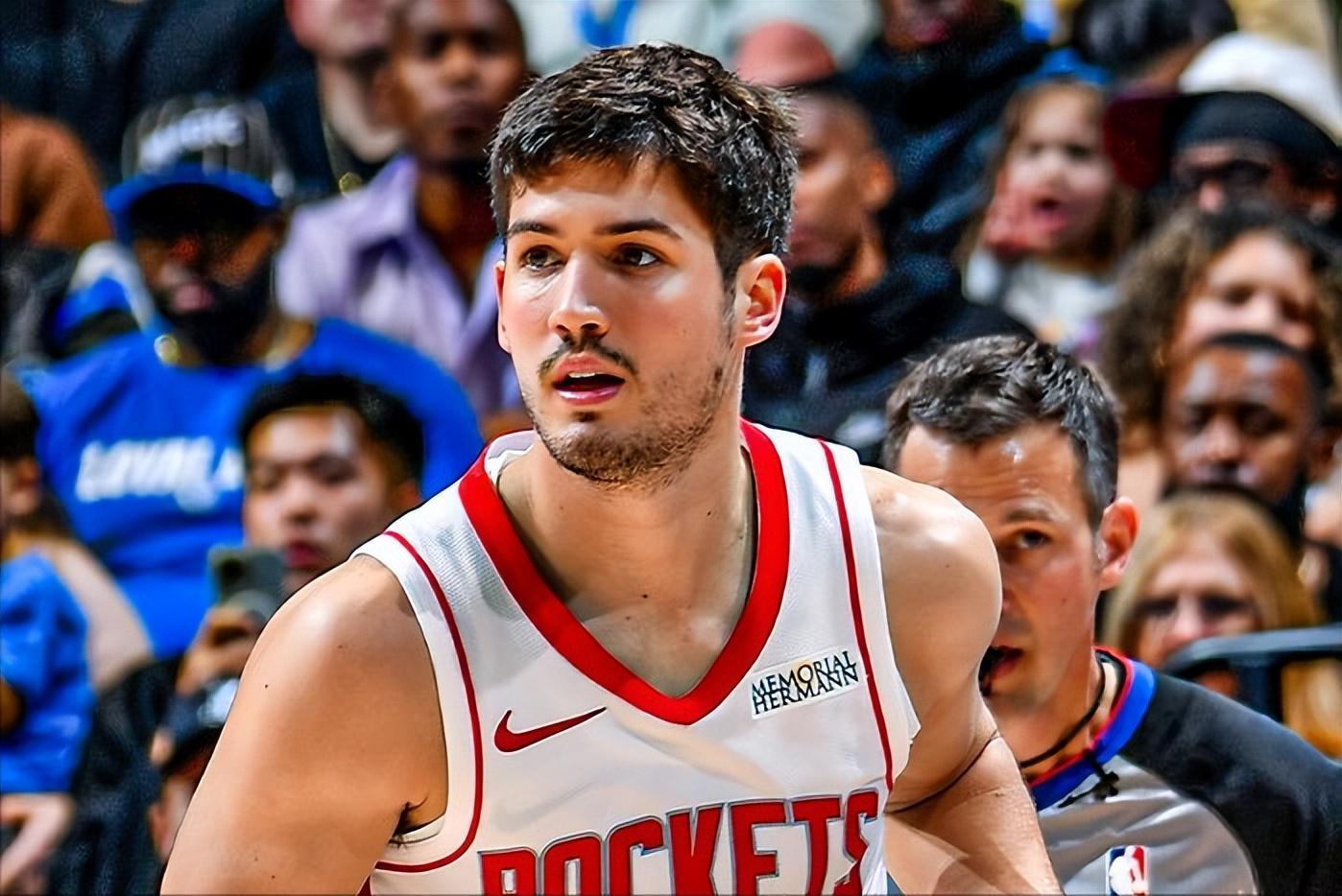 场均接近30分钟！火箭队首发控卫的最佳人选？又或者是假首发？