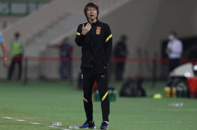 世界杯官方入口更新-【早报】逼平袋鼠，练帅初见成效？国足找到最强11人！