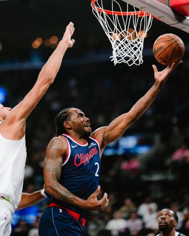 世界杯高清直播-再次暴打森林狼，伦纳德在打一种无解的篮球