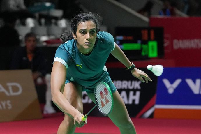 世界杯手机观看-其教练离爆炸点仅100米，羽毛球名将辛杜宣布退出全英公开赛