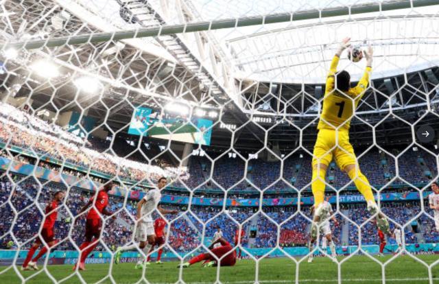 世界杯直播app下载-1米83的“巨人”难煞西班牙，佐默延续神奇又创纪录